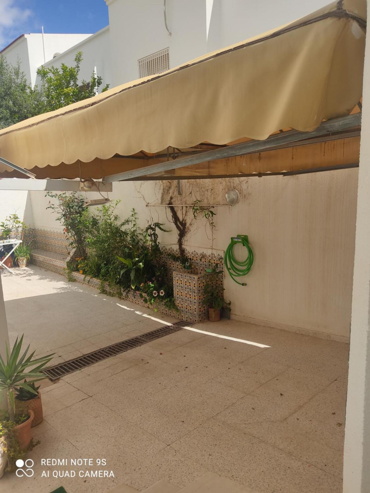 Etage De Villa Avec Jardin, Pres De L'Aireport Et Parking Prive Ariana Exteriér fotografie