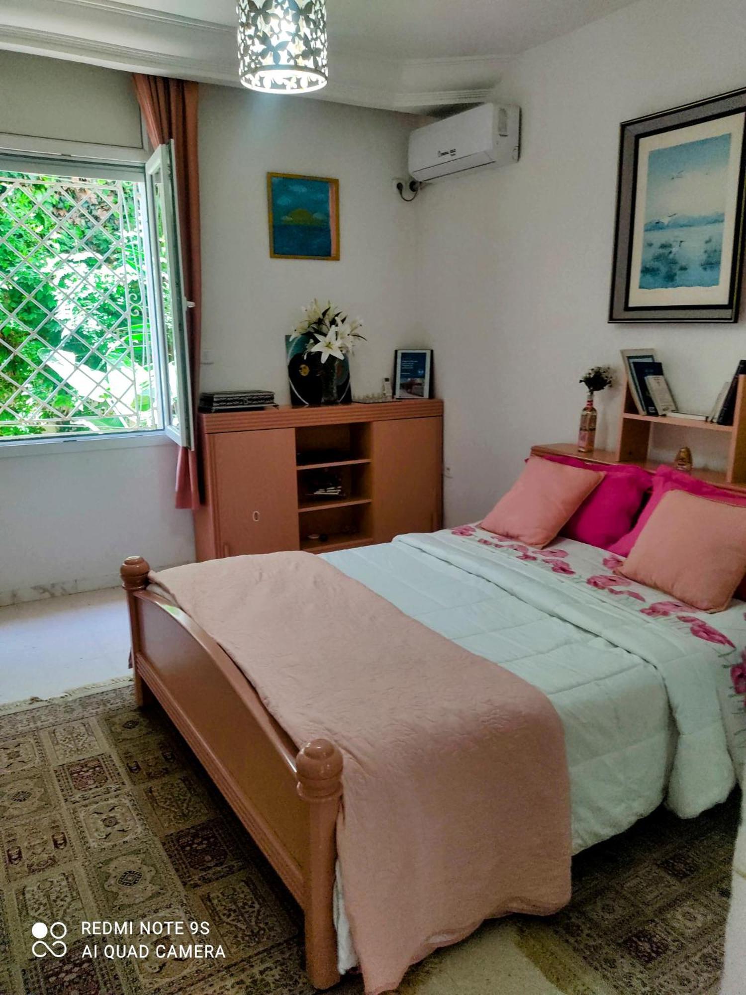 Etage De Villa Avec Jardin, Pres De L'Aireport Et Parking Prive Ariana Exteriér fotografie