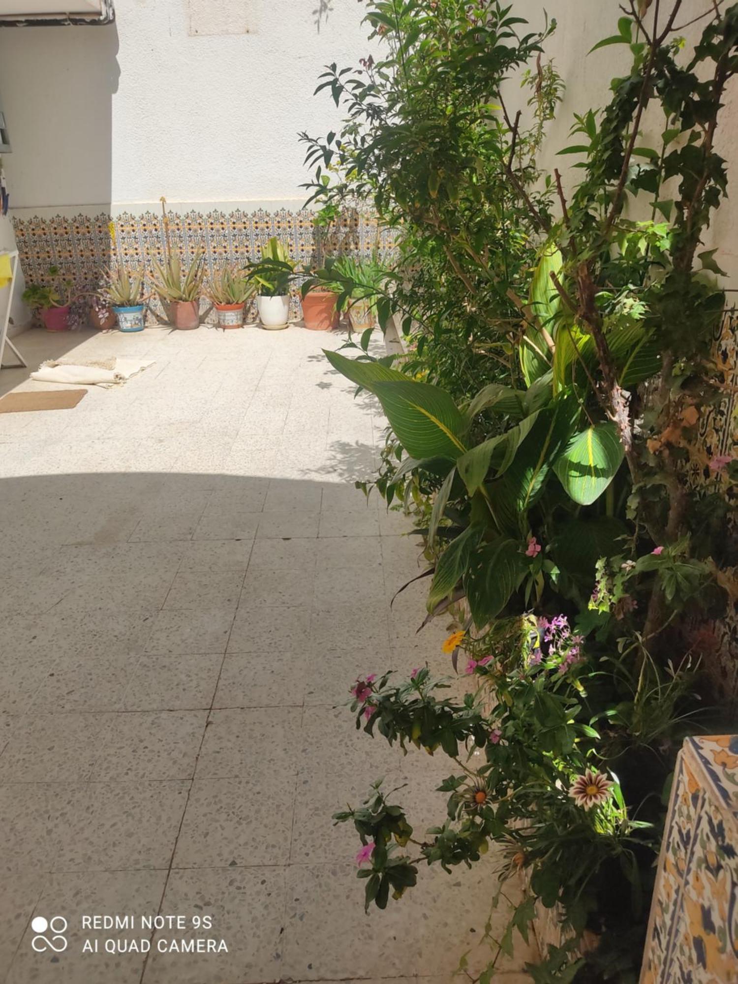 Etage De Villa Avec Jardin, Pres De L'Aireport Et Parking Prive Ariana Exteriér fotografie